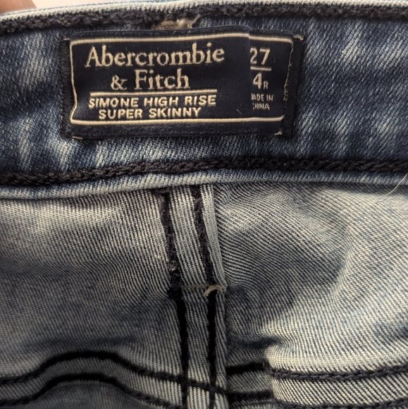 Abercrombie and Fitch Simone High Rise Super Skinny - Picture 3 of 8